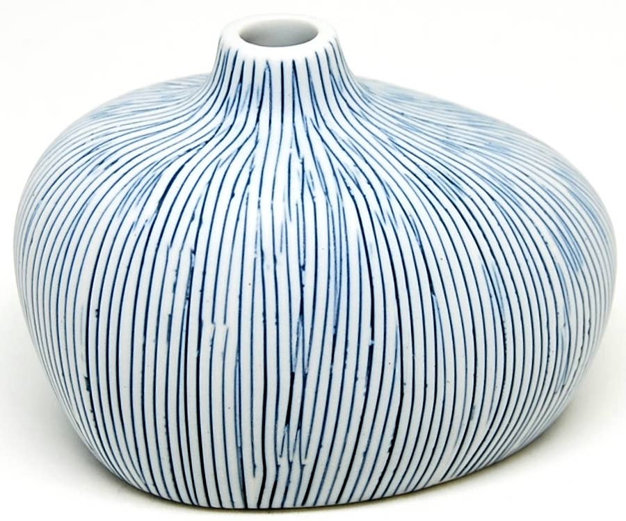 512W27 GUGU PIM L-Handcrafted Porcelain Bud Vase