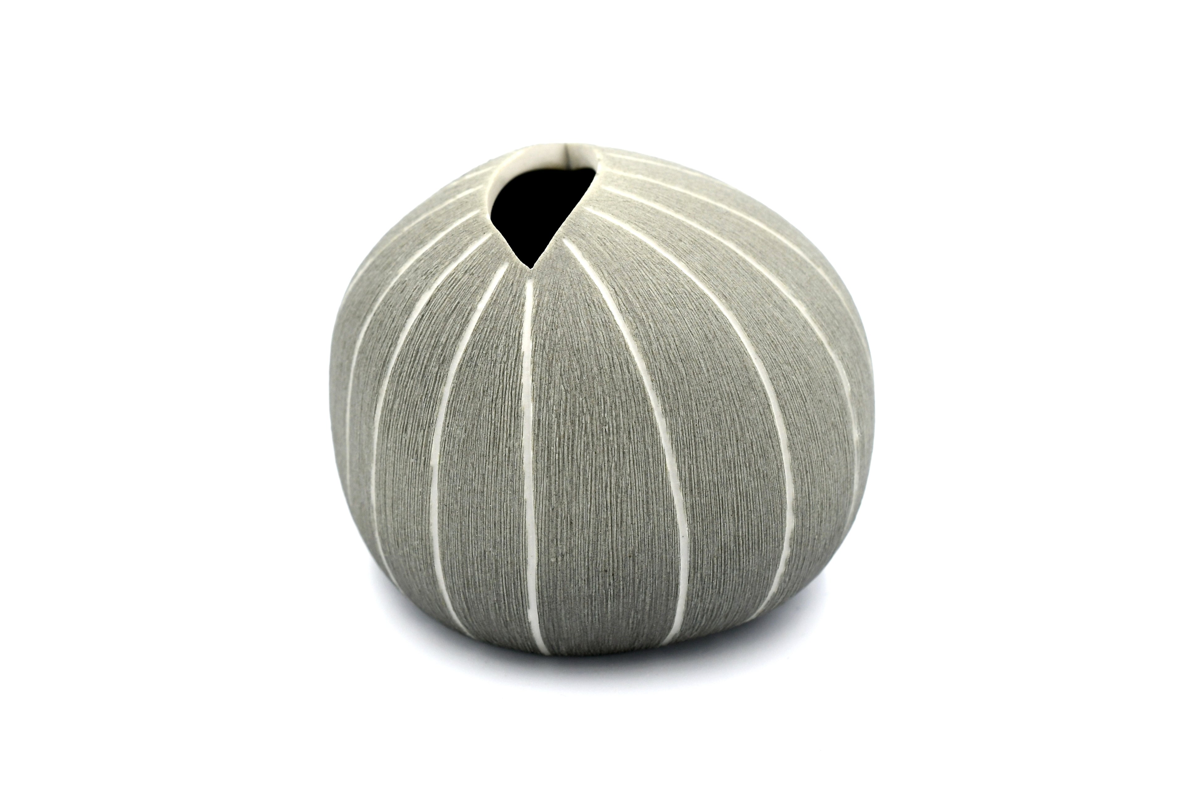 157GREY17