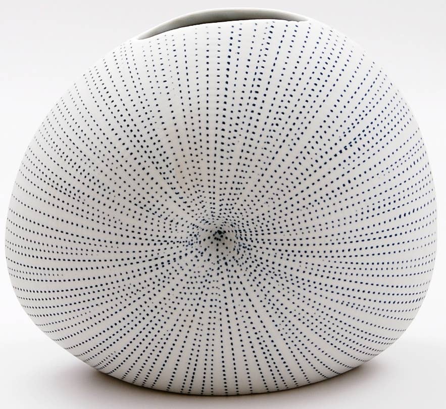 225W26 DIVA ROUND MINI L-Handcrafted Porcelain Vase