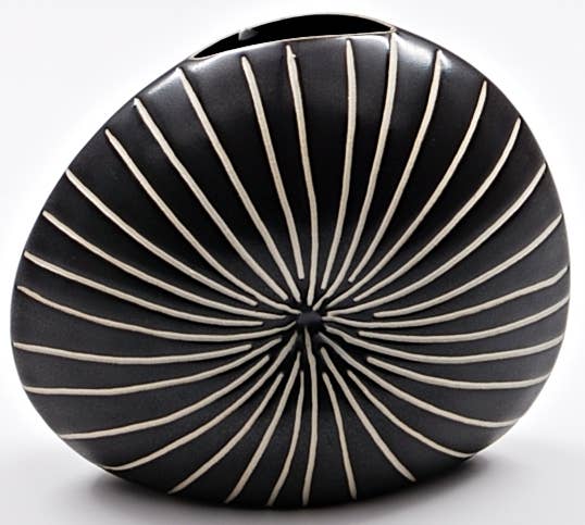 226BK9 DIVA ROUND MINI S-Handcrafted Porcelain Bud Vase