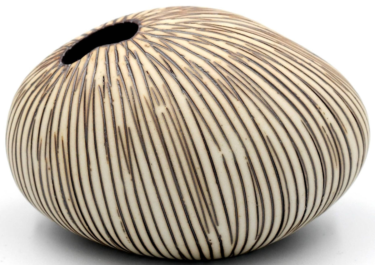 159W1 PEBBLE MINI S-Handcrafted Porcelain Bud Vase