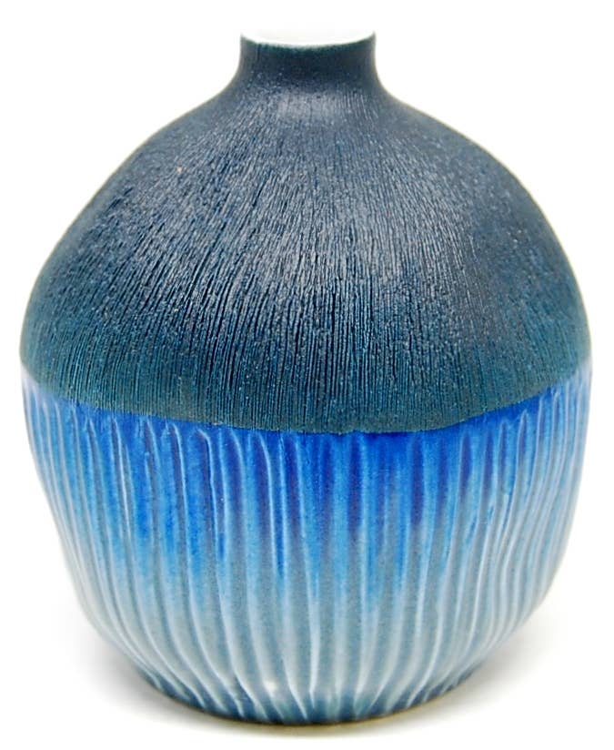 1415ART19 GUGU SAG S-Handcrafted Porcelain Bud Vase