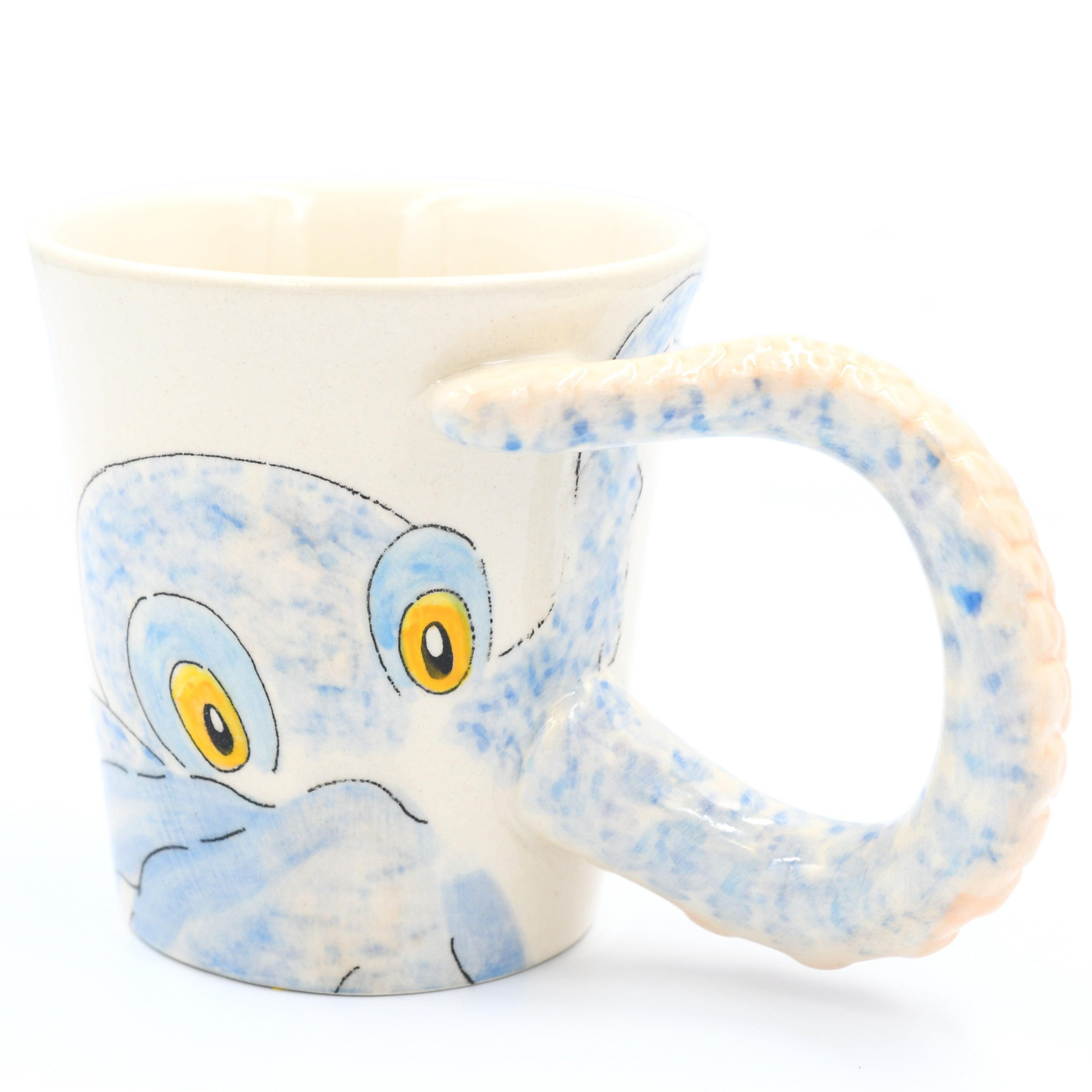 MUG152