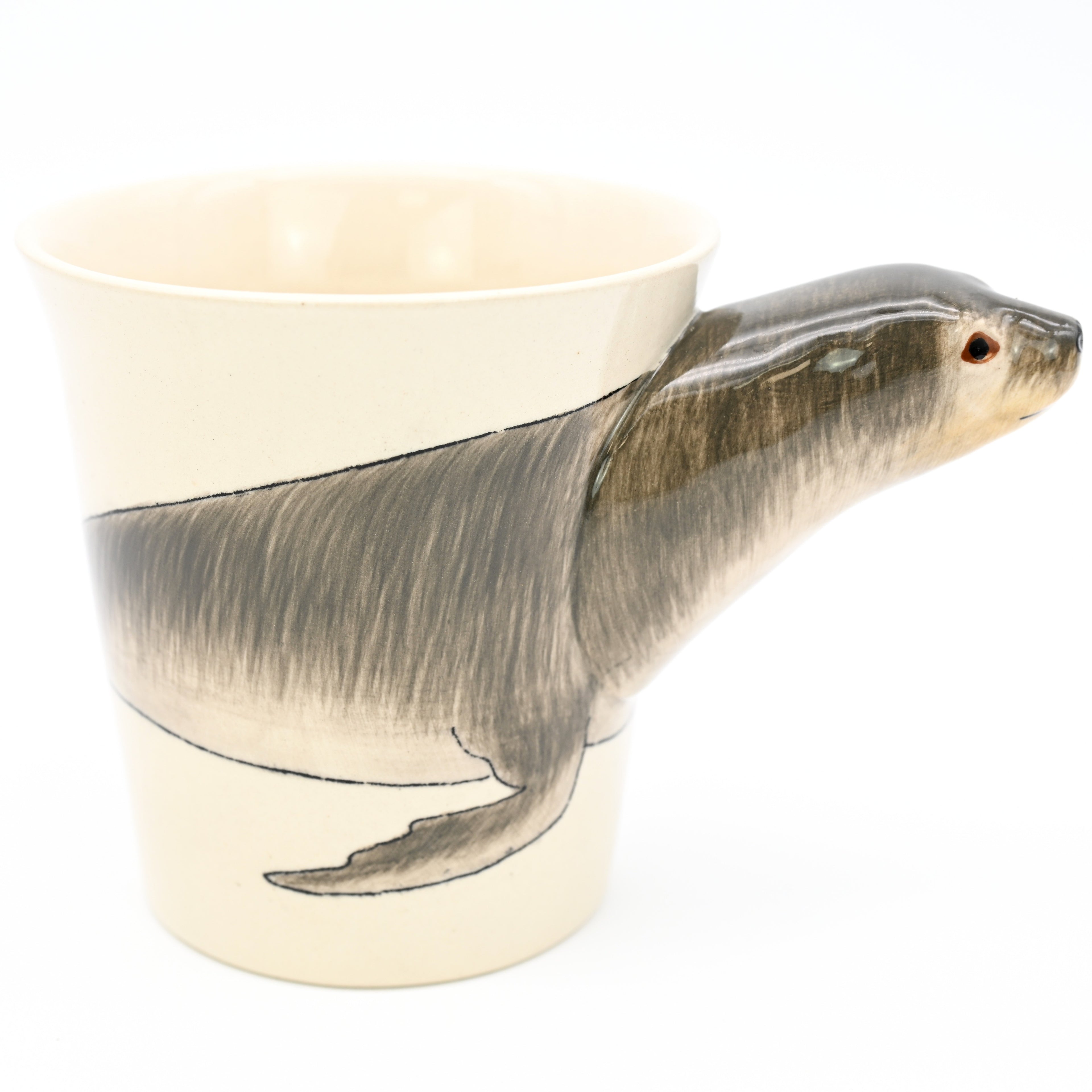 MUG157
