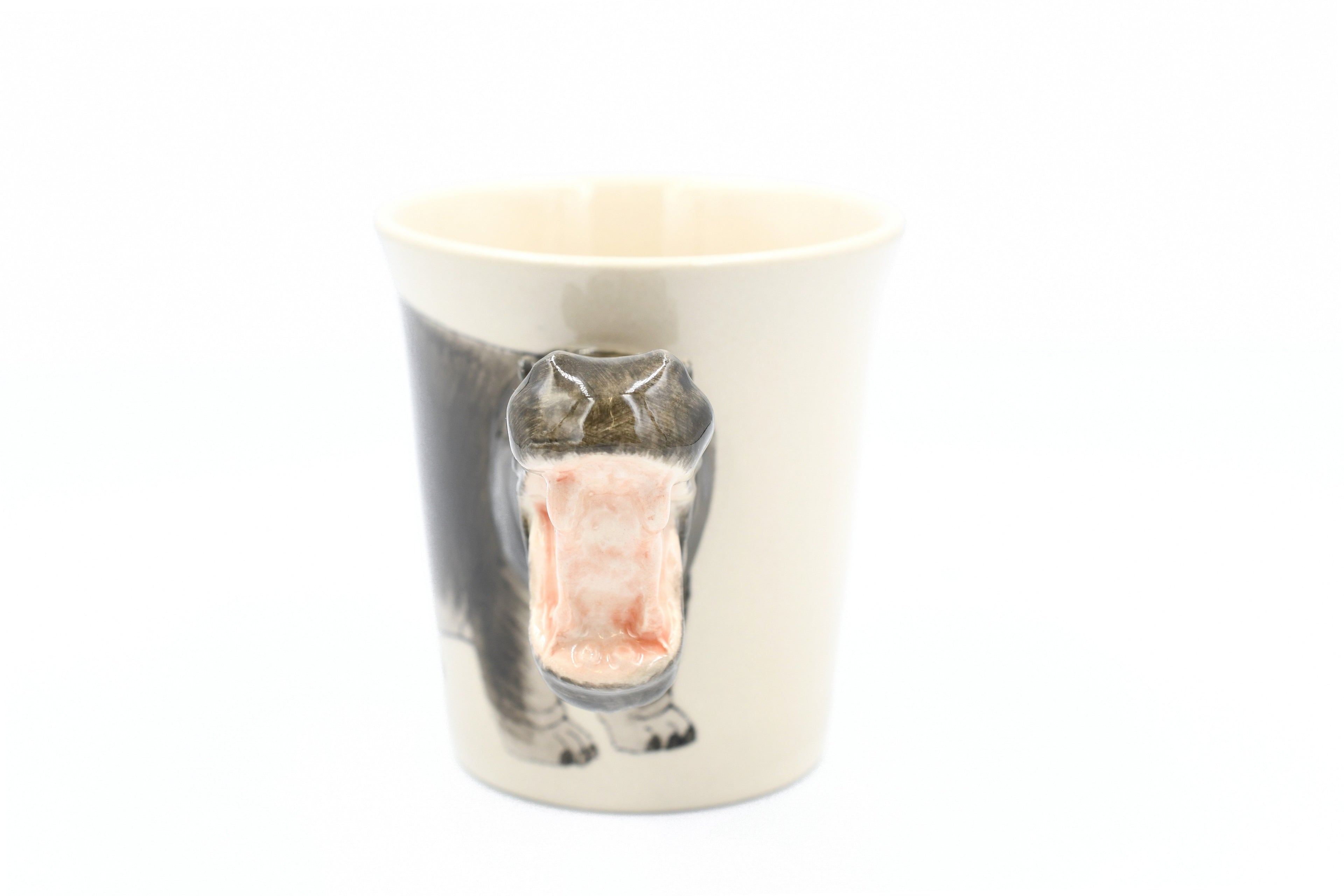 MUG236