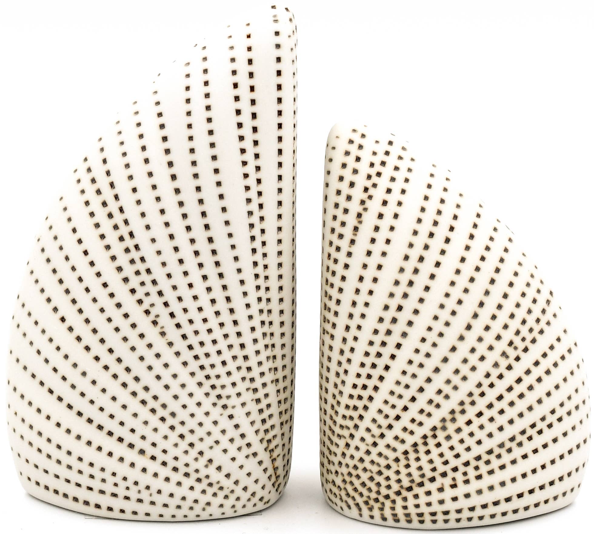 SP056W23 ADA Handcrafted Porcelain Salt and Pepper Shaker Set